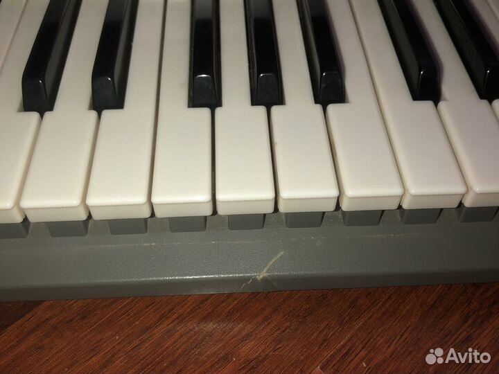 Синтезатор casio lk-100