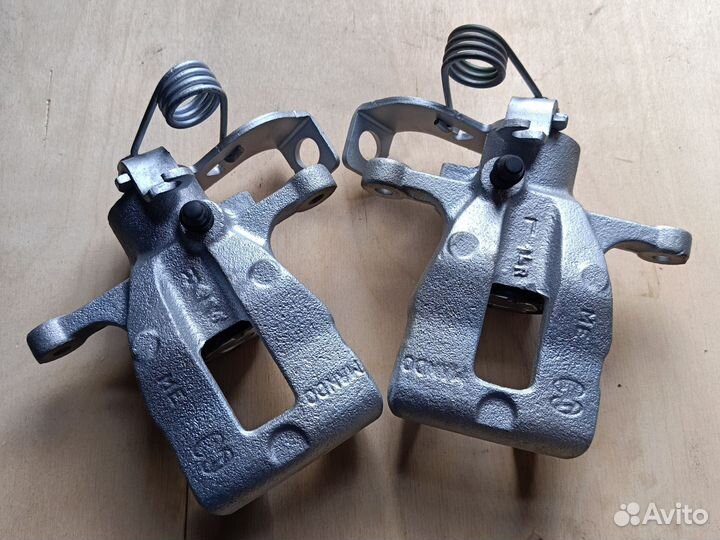 Задние суппорта hyundai solaris Киа Рио оригинал