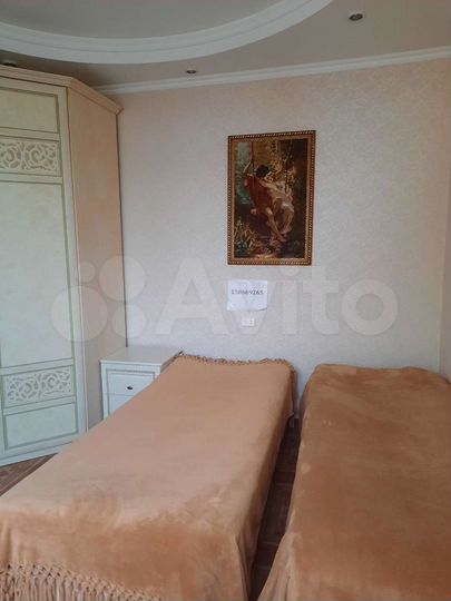 Комната 30 м² в 2-к., 1/3 эт.