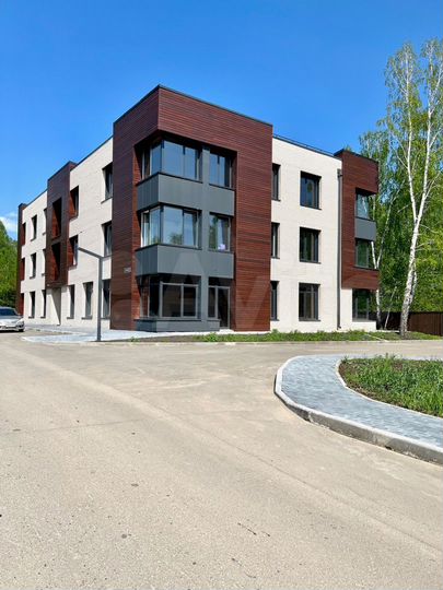 Коттедж 202 м² на участке 2,5 сот.