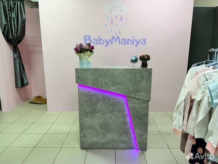 Ресепшен. Стойка Администратора