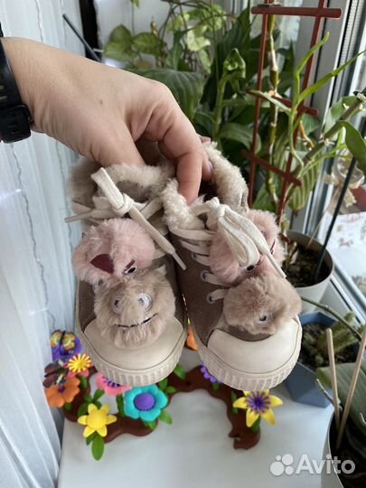 Ботинки для девочки