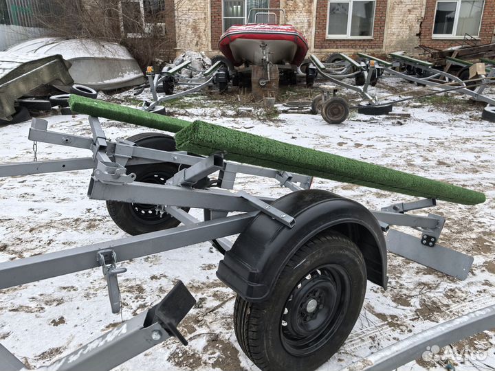 Прицеп самосвальный для лодки до 5м