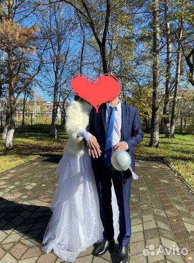 Свадебное платье