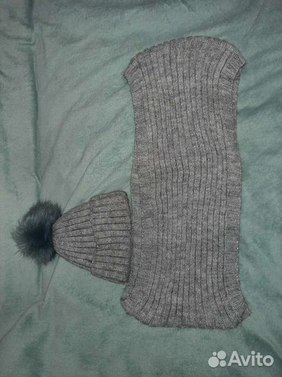 Комплект шапки и снуд