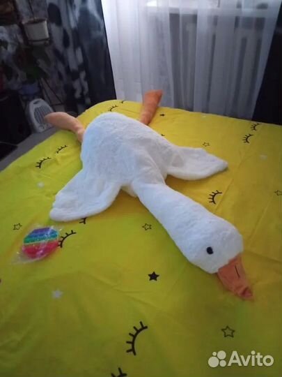 Мягкая игрушка гигантский Гусь обнимусь.Новый