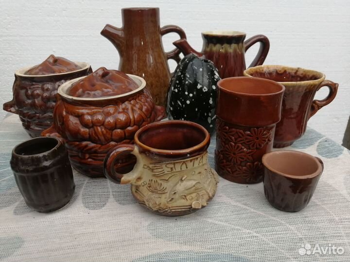 Керамические кувшины, горшки посуда