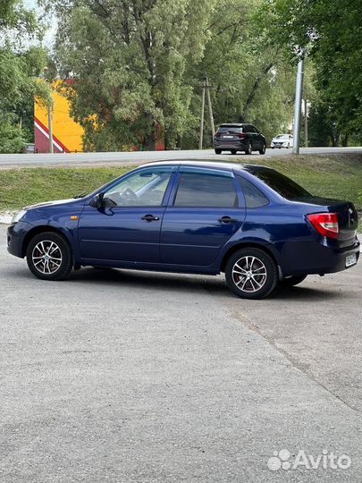LADA Granta 1.6 МТ, 2012, 177 000 км
