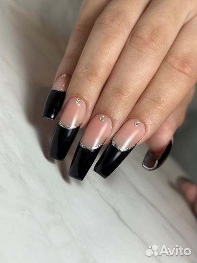 Маникюр, педикюр, наращивание