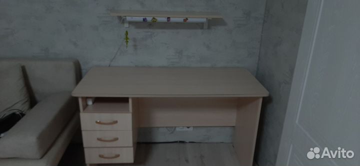 Письменный стол 2 шт