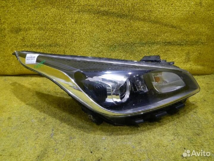 Фара правая Kia Rio