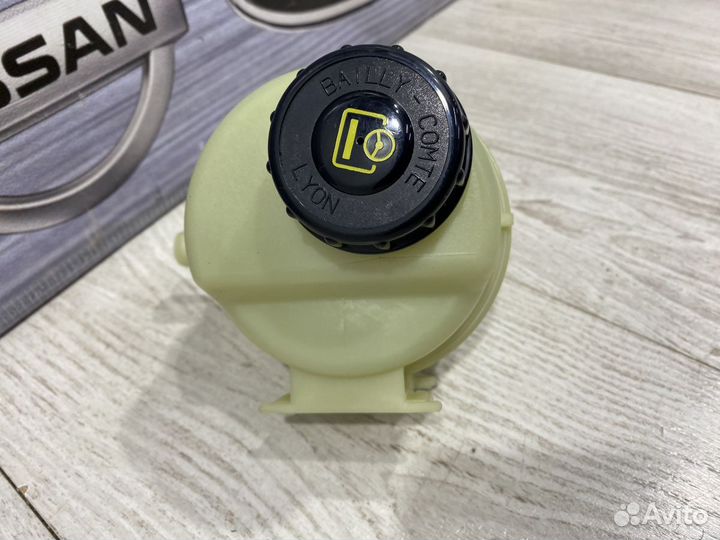 Бачок гидроусилителя гур LADA largus ларгус