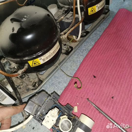 Ремонт холодильников Ремонт стиральных машин