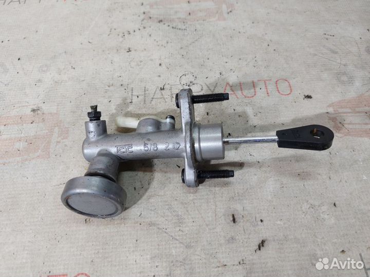 Главный цилиндр сцепления Hyundai H1 Grand Starex