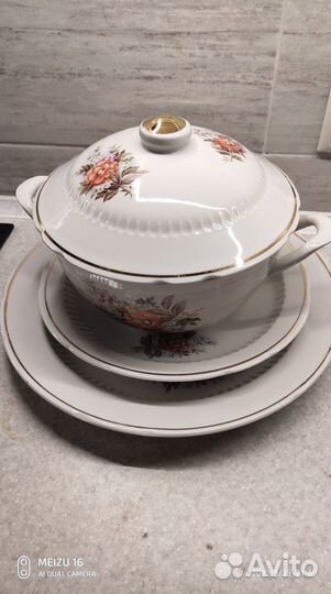 Продаю неполный сервиз СССР