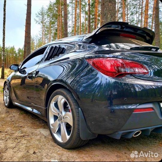 Накладки на стекла Опель Астра gtc opc