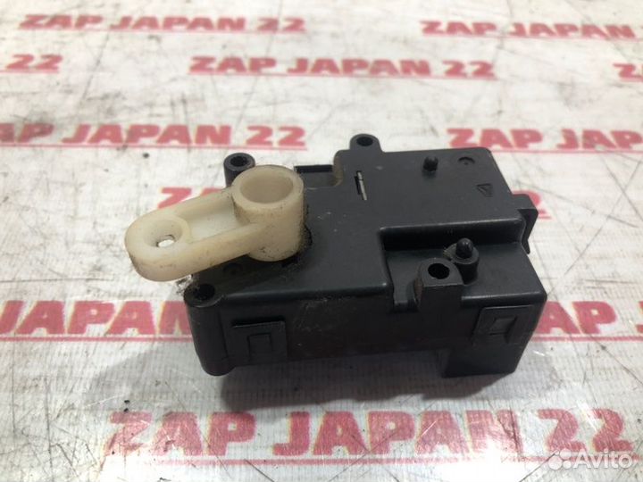 Сервопривод заслонок печки Mitsubishi Pajero Io