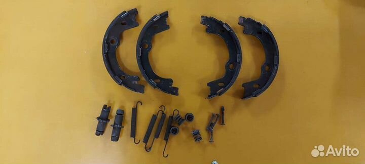 Колодки ручника Kia Ceed ED 06-12