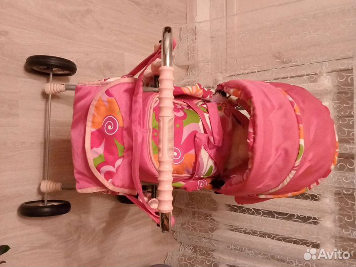 Коляска для кукол