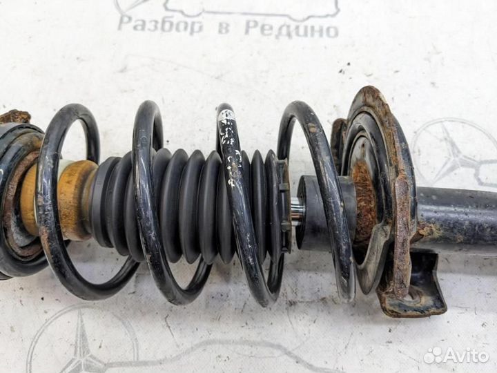 Стойки передние w169 A-class 266.920 2005