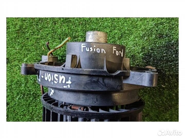Моторчик печки Ford Fusion 2004