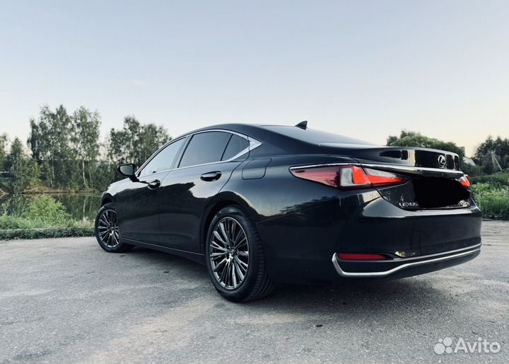 Диски R18 на Lexus es250 es350 7G