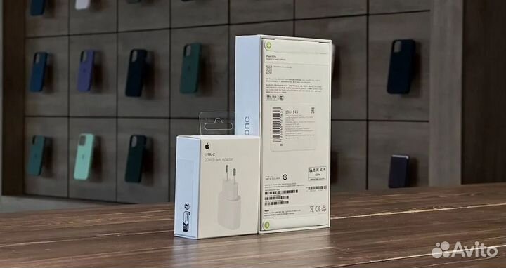 iPhone 15 Pro, 256 ГБ