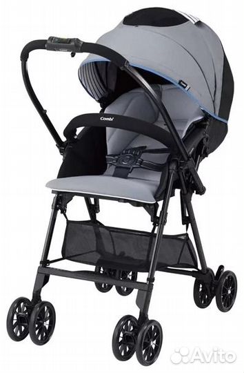 Прогулочная коляска combi Mechacal Handy Light S