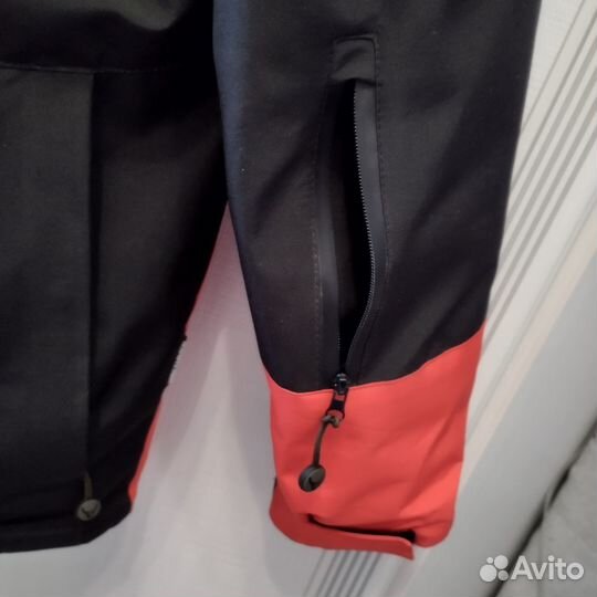 Куртка весенняя на мальчика