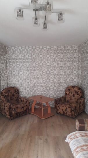 2-к. квартира, 42 м², 1/5 эт.