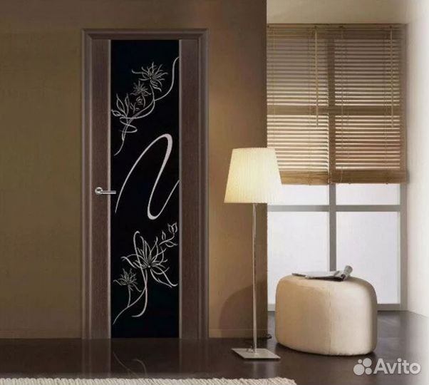 Межкомнатные двери с рисунком на стекле