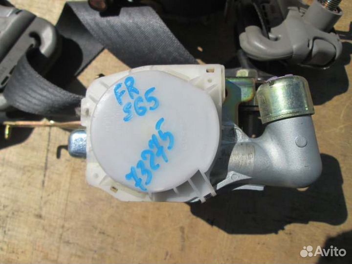 Ремень безопасности передний Subaru Forester SG5