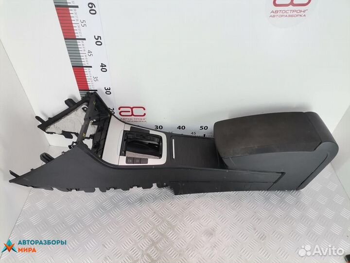 Подлокотник Volkswagen Passat B6 2008 3C2863241CC