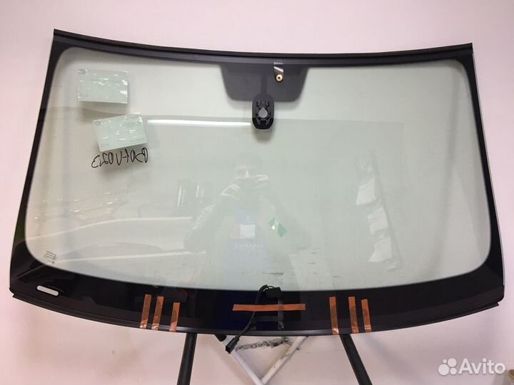 Лобовое стекло с полным подогревом на Туарег II