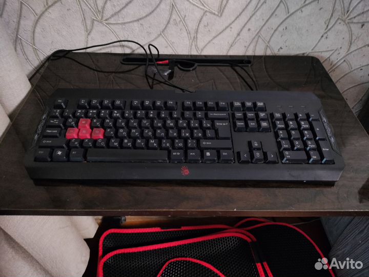 Игровая клавиатура A4tech Bloody Q100