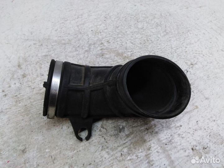 Патрубок воздушного фильтра