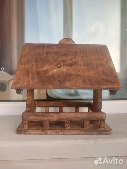 Кормушка для птиц