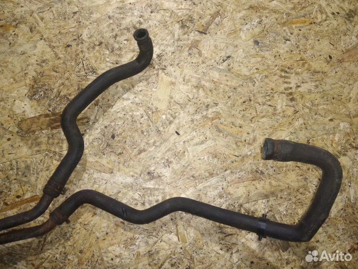 Патрубок системы охлаждения Mercedes Vito W638 OM