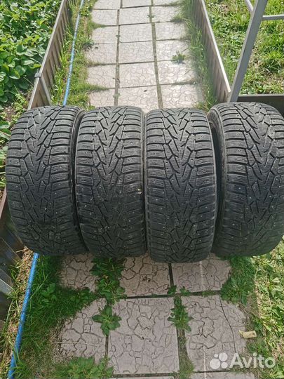 Nokian Tyres Hakkapeliitta 7 245/45 R18 100T