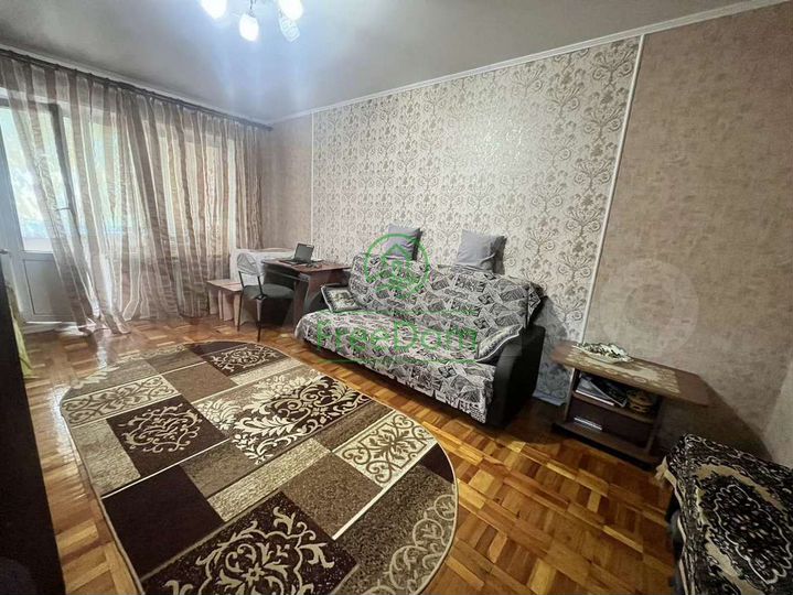 2-к. квартира, 44 м², 1/9 эт.