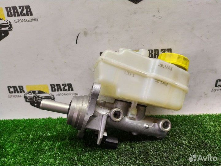 Главный тормозной цилиндр Volkswagen Polo