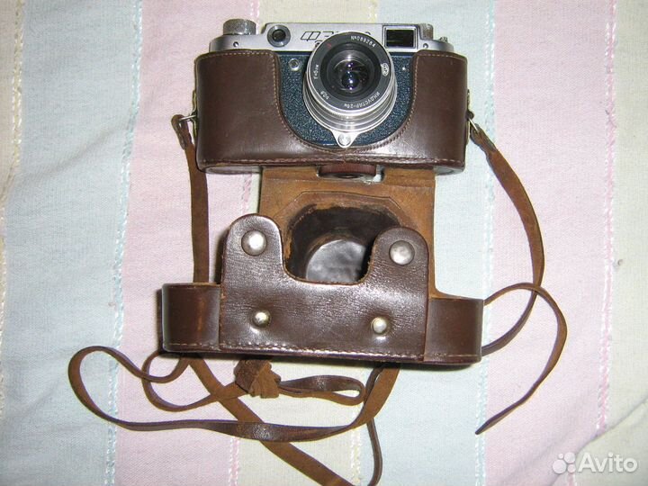 Пленочный фотоаппарат