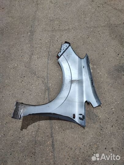 Крыло переднее правое 93184412 Opel Zafira B 2005