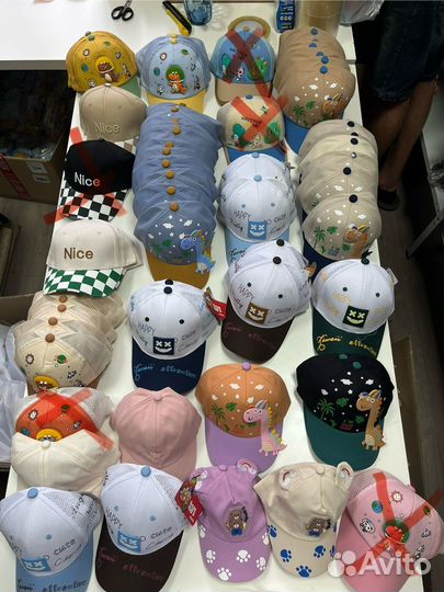 Продам бейсболки детские с небольшим дефектом