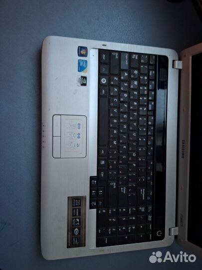 Samsung r530