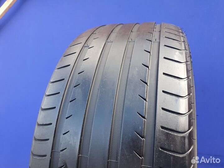 Vredestein Ultrac Cento 235/55 R17 94V