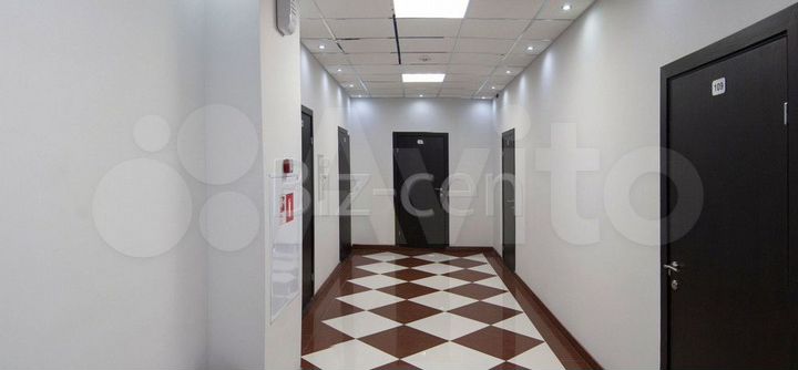 Сдам офис 36 м2 у м. Пражская