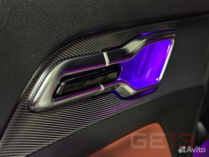 Атмосферная подсветка салона