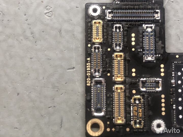 Плата iPhone 12 верх, подготовлена под свап