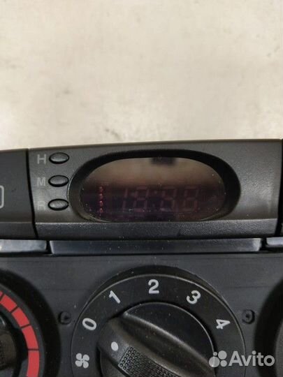 Блок управления отопителем Kia Sportage